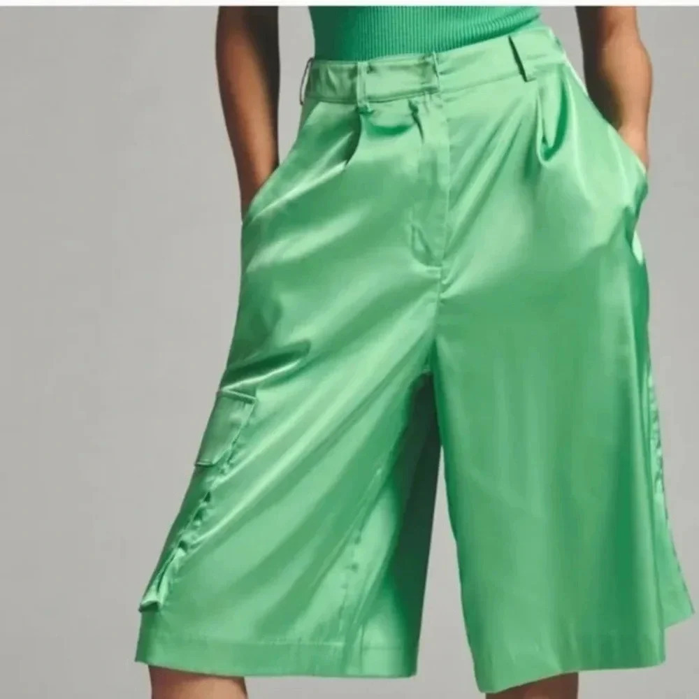 Anthropologie Hutch Green Motif Pleated Utility Shorts Women’s Size XS NWT